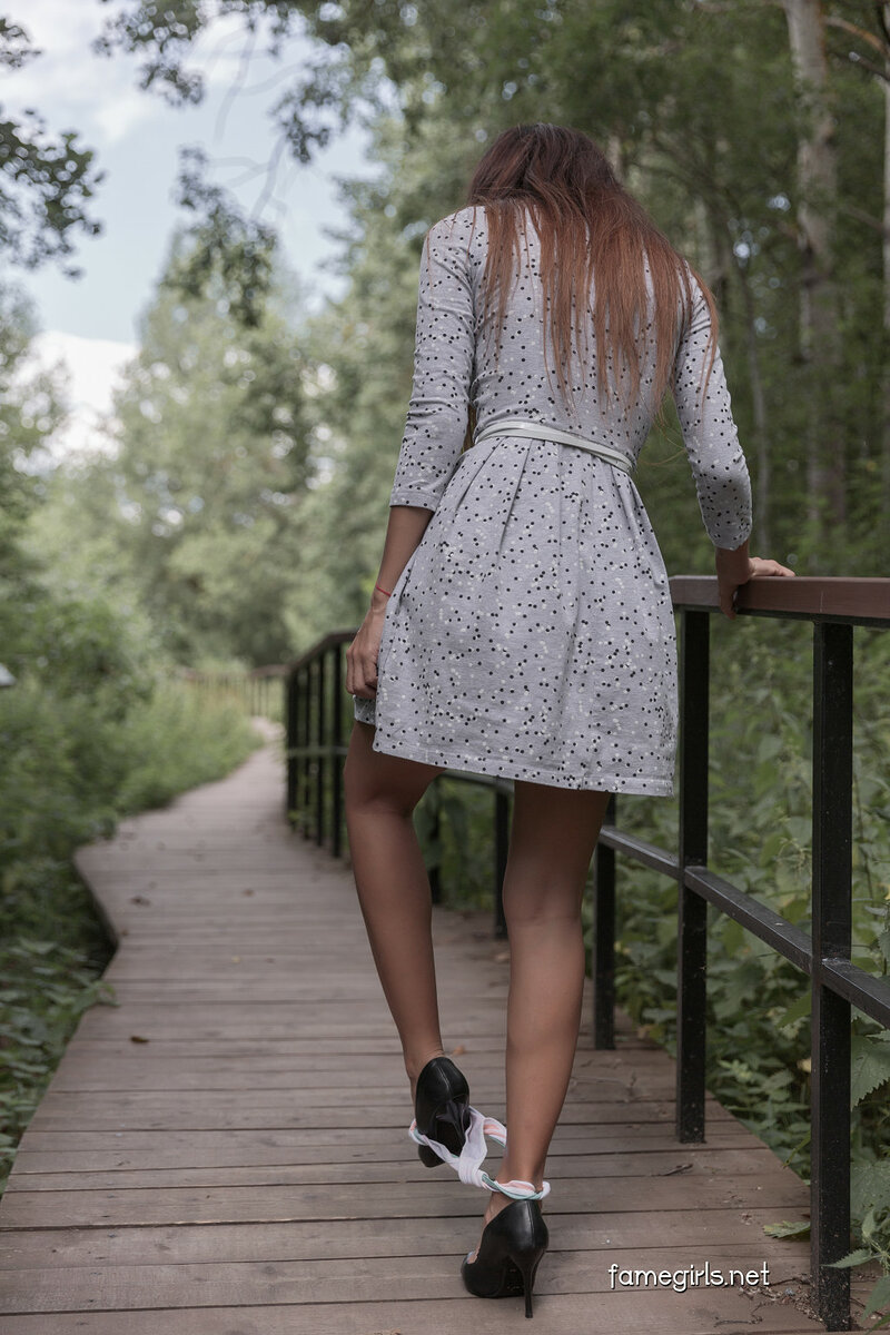 Целия, 34